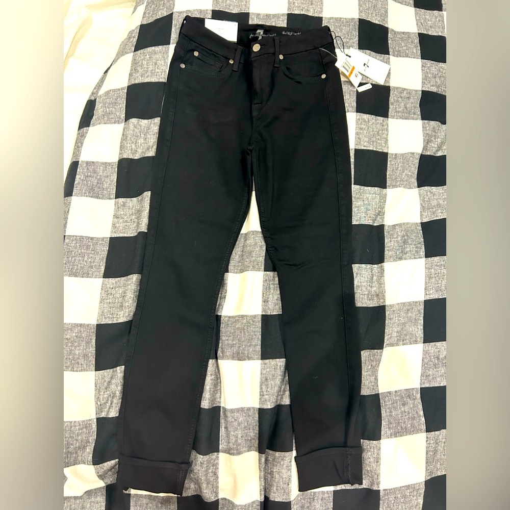 NWT 7 For All Mankind jeans. Size 26. High waist super skinny slim illusion luxe